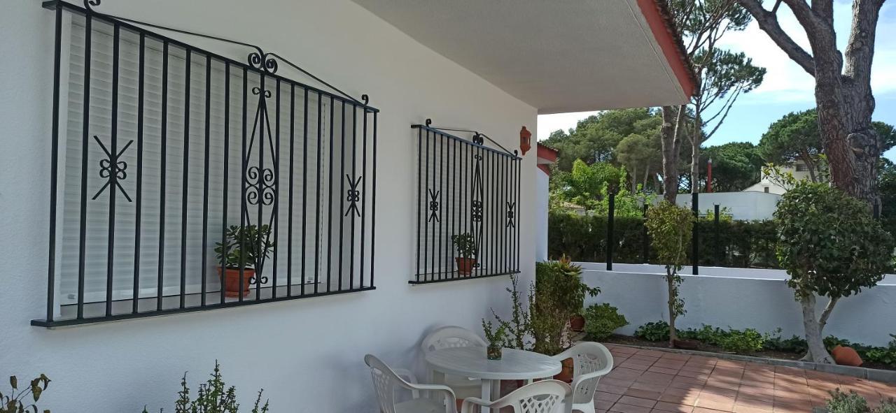 קוניל דה לה פרונטרה Chalet En Roche מראה חיצוני תמונה