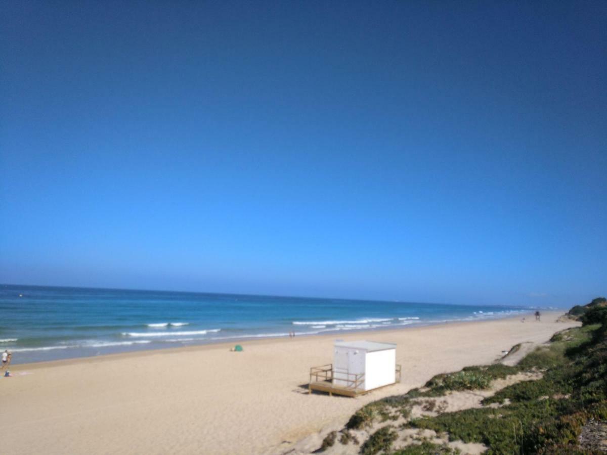 קוניל דה לה פרונטרה Chalet En Roche מראה חיצוני תמונה